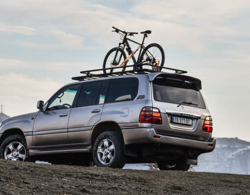 Uganda Road Trip: Rent a 4×4 Car for an Epic Adventure